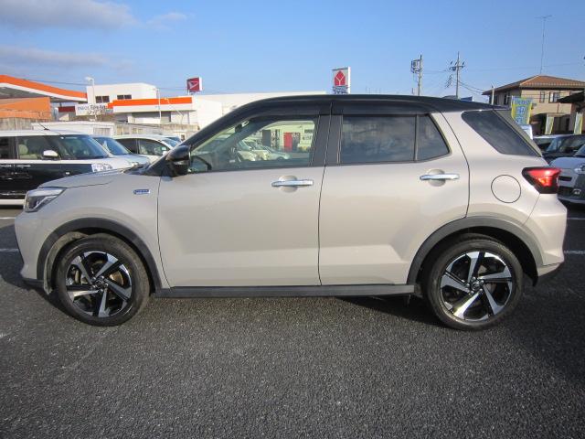 ロッキー プレミアムＧ　ＨＥＶ　衝突被害軽減　盗難防止　追従式クルーズコントロール　電動格納式ドアミラー　ドライブレコーダー　ＥＴＣ車載器　ＬＥＤライト　運転席助手席シートヒーター　　パノラマモニター　ナビゲーションシステム（9枚目）