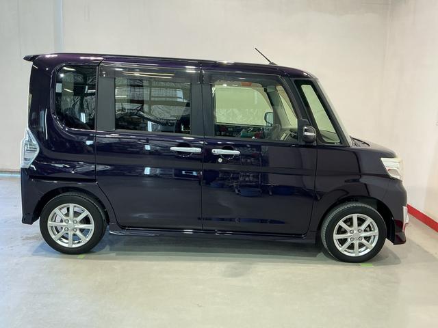 タント カスタムX i-stop 電動格納式ドアミラー 盗難防止 助手席エアバッグ 両側スライド片側電動 インテリキー LED 横滑り防止装置 ベンチシート アルミ エアバック 衝突安全ボディ ABS(10枚目)