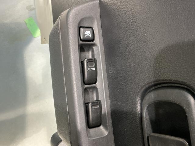 ハイゼットトラック EXT アイドリングストップ機能 エアバッグ パートタイム4WD スーパーデフロック ワンオーナー車 パワーウィンドウ フォグランプ エアコン(24枚目)