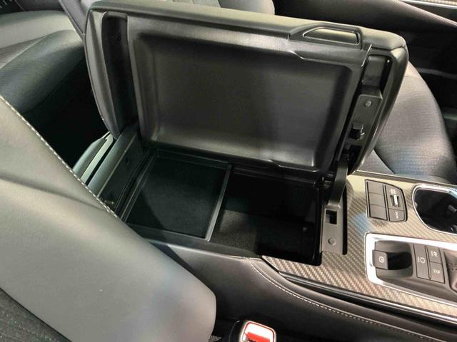 クラウンハイブリッド RS クリアランソナ レーンアシスト LEDヘッドライト クルコン スマートエントリー セキュリティーアラーム 横滑り防止 ETC オートライト TVナビ アルミ メモリーナビ ABS エアバッグ(40枚目)