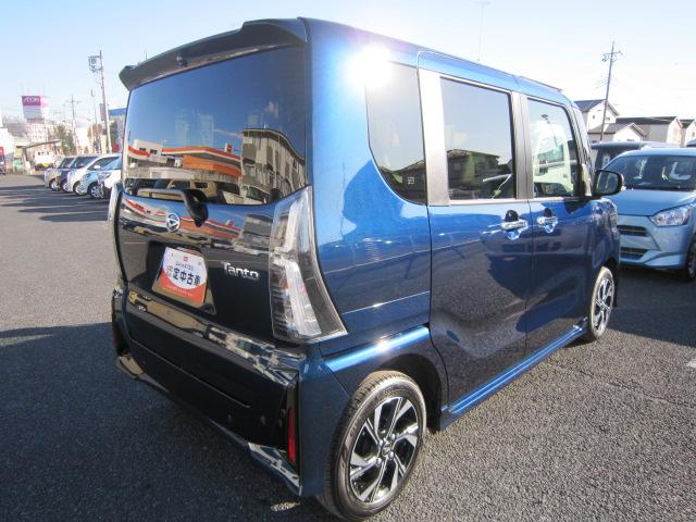 タント カスタムX 両側電動スライドドア アイドリングストップレス 衝突軽減ブレーキ 車線逸脱防止 ディスプレイオーディオ バックカメラ 前席シートヒーター オートLED 電動格納ミラー オートライト(11枚目)