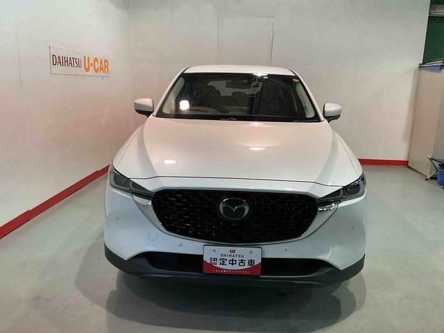 ＣＸ－５ ２０Ｓ　プロアクティブ　アダプティブクルーズレーンアシスト　ＬＥＤライト　キーレスエントリー　ＡＢＳ　ＥＴＣ　ＤＳＣ　ナビ＆ＴＶ　Ａストップ　アルミ　オートライト　エアバック　電動格納ミラー（3枚目）