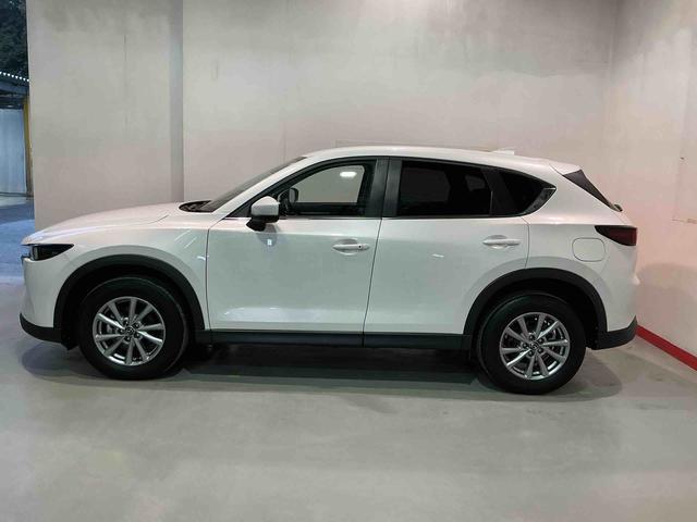 ＣＸ－５ ２０Ｓ　プロアクティブ　アダプティブクルーズレーンアシスト　ＬＥＤライト　キーレスエントリー　ＡＢＳ　ＥＴＣ　ＤＳＣ　ナビ＆ＴＶ　Ａストップ　アルミ　オートライト　エアバック　電動格納ミラー（8枚目）