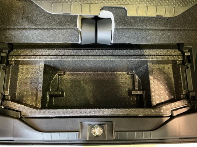 タント Ｘ　ドライブレコーダ　アイドリングストップ車　ブレーキサポート　電動ミラー　ナビＴＶ　スマートキーシステム　ＬＥＤライト　キーレスキー　車線逸脱警報　メモリナビ　オートハイビーム　電動スライドドアー（19枚目）