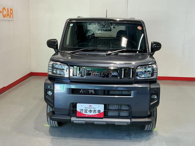 タフト Ｇターボ　ダーククロムベンチャー　車線逸脱警報装置　衝突回避支援ブレーキ　シートヒータ　電動格納ドアミラー　安全ボディ　ＬＥＤ　ナビＴＶ　ムーンルーフ　Ａストップ　オートマチックハイビーム　ターボ車　ＥＴＣ車載器　セキュリティ（8枚目）