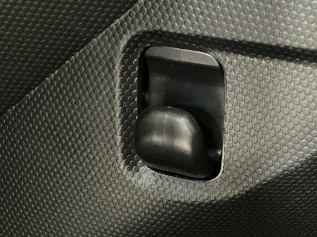 タフト Ｇターボ　ダーククロムベンチャー　車線逸脱警報装置　衝突回避支援ブレーキ　シートヒータ　電動格納ドアミラー　安全ボディ　ＬＥＤ　ナビＴＶ　ムーンルーフ　Ａストップ　オートマチックハイビーム　ターボ車　ＥＴＣ車載器　セキュリティ（32枚目）