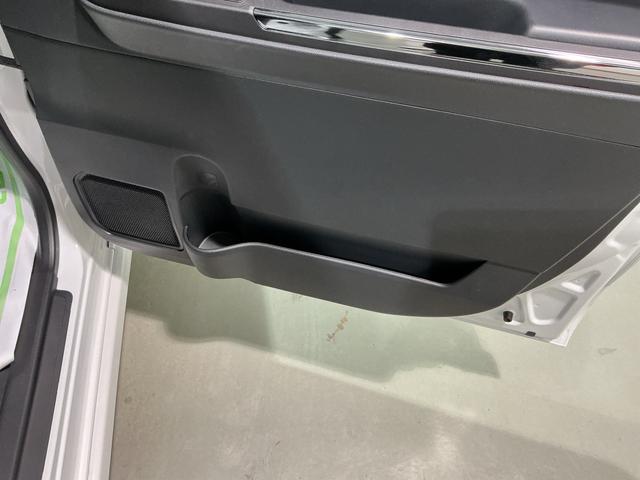 タント カスタムＸ　衝突軽減ブレーキ　リアコーナーセンサー　車線逸脱防止　アイドリングストップ機能　盗難警報装置　ＬＥＤ　キーレスエントリー　前席シートヒーター　オートＬＥＤ　電動格納ミラー（26枚目）