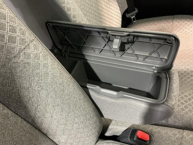 タント Ｘ　アイドリングストップ車　ブレーキサポート　電動ミラー　ナビＴＶ　スマートキーシステム　ＥＴＣ車載器　ＬＥＤライト　キーレスキー　車線逸脱警報　オートハイビーム　片側電動両側スライドドア（27枚目）