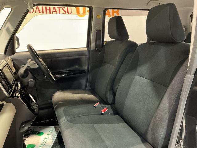 ムーヴキャンバス Ｘブラックインテリアリミテッド　ＳＡＩＩＩ　ナビ　パノラマモニター　セキュリティアラーム　横滑り防止装置　ドライブレコーダー　オートマチックハイビーム　両側パワースライドドア　電動格納ミラー　ベンチシート　アイドリングストップ　キーフリー（12枚目）