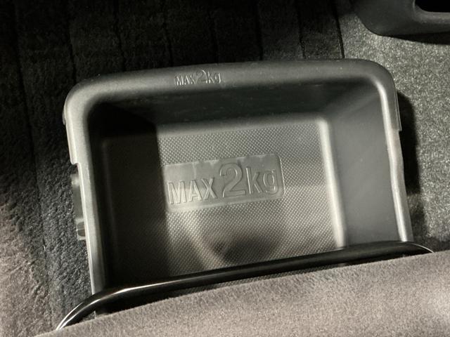 ムーヴキャンバス Ｘブラックインテリアリミテッド　ＳＡＩＩＩ　ナビ　パノラマモニター　セキュリティアラーム　横滑り防止装置　ドライブレコーダー　オートマチックハイビーム　両側パワースライドドア　電動格納ミラー　ベンチシート　アイドリングストップ　キーフリー（26枚目）