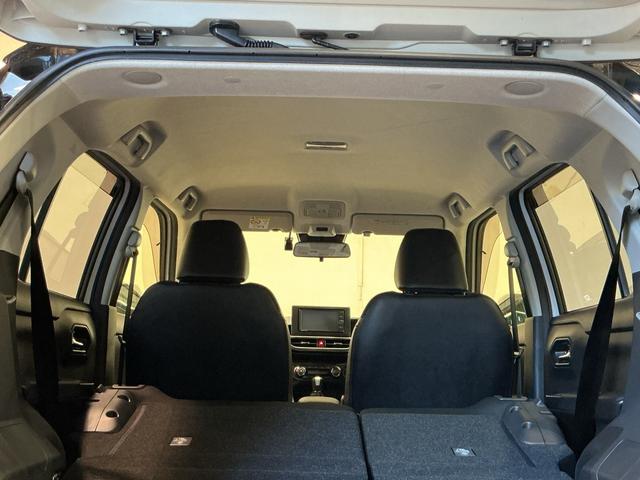 ロッキー プレミアム　衝突軽減システム　シートＨ　ＥＴＣ車載器　車線逸脱警報　スマ－トキ－　Ｂカメラ　アルミホイール　パーキングセンサー　キーフリーシステム　アイドリングストップ機能　ドラレコ　ナビ＆ＴＶ（23枚目）