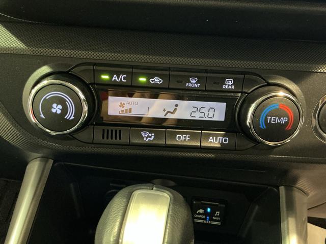 ロッキー プレミアム　衝突軽減システム　シートＨ　ＥＴＣ車載器　車線逸脱警報　スマ－トキ－　Ｂカメラ　アルミホイール　パーキングセンサー　キーフリーシステム　アイドリングストップ機能　ドラレコ　ナビ＆ＴＶ（44枚目）