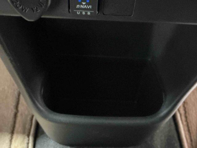 ムーヴキャンバス ＧブラックアクセントＶＳ　ＳＡＩＩＩ　ブレーキサポート　アイドルストップ　イモビライザー　スマートキープッシュスタート　ナビＴＶ　全周囲モニター　レーンキープ　両側電動ドア　ＬＥＤライト　オートライト　オートマチックハイビーム（28枚目）