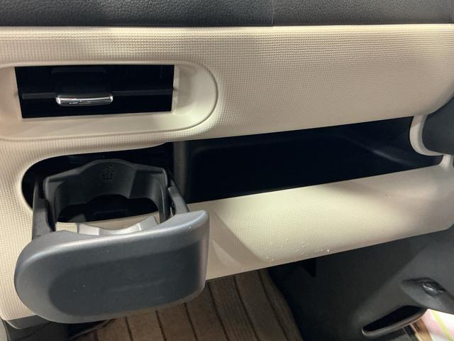 ムーヴキャンバス ＧブラックアクセントＶＳ　ＳＡＩＩＩ　ブレーキサポート　アイドルストップ　イモビライザー　スマートキープッシュスタート　ナビＴＶ　全周囲モニター　レーンキープ　両側電動ドア　ＬＥＤライト　オートライト　オートマチックハイビーム（30枚目）