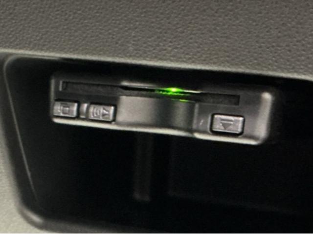 ムーヴキャンバス ＧブラックアクセントＶＳ　ＳＡＩＩＩ　ブレーキサポート　アイドルストップ　イモビライザー　スマートキープッシュスタート　ナビＴＶ　全周囲モニター　レーンキープ　両側電動ドア　ＬＥＤライト　オートライト　オートマチックハイビーム（41枚目）