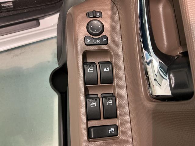 ムーヴキャンバス セオリーＧ　ディスプレイオーディオ　ＩＳＴＯＰ　前後ソナー　全方位モニター　衝突軽減ブレーキ　電動格納式ミラー　ＬＥＤヘッド　シートヒーター　両側オートスライドドア　オートライト　ベンチシート　イモビライザー（32枚目）