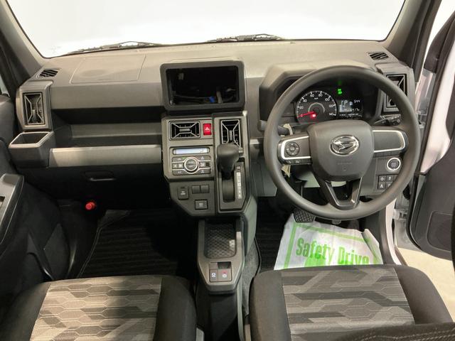 タフト Ｘ　電動ミラー　ハイビームアシスト　安全ボディ　キーフリー　レーンキープ　ＬＥＤヘッドライト　ガラスルーフ　スマートキ－　オートライト　アイドリング　セキュリティ　衝突軽減ブレーキ（9枚目）