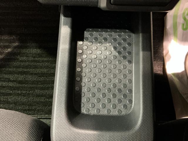 タフト Ｘ　電動ミラー　ハイビームアシスト　安全ボディ　キーフリー　レーンキープ　ＬＥＤヘッドライト　ガラスルーフ　スマートキ－　オートライト　アイドリング　セキュリティ　衝突軽減ブレーキ（22枚目）