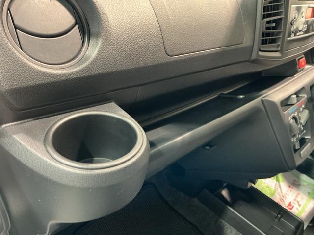 ミライース L SAIII アイドリングSTOP 衝突防止 イモビライザー Wエアバッグ 横滑防止 レーンキープアシスト オートハイビーム 運転席エアバック ABS 衝突安全ボディ メンテナンスノート(20枚目)