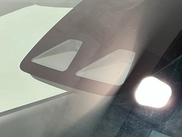 ミライース L SAIII アイドリングSTOP 衝突防止 イモビライザー Wエアバッグ 横滑防止 レーンキープアシスト オートハイビーム 運転席エアバック ABS 衝突安全ボディ メンテナンスノート(31枚目)