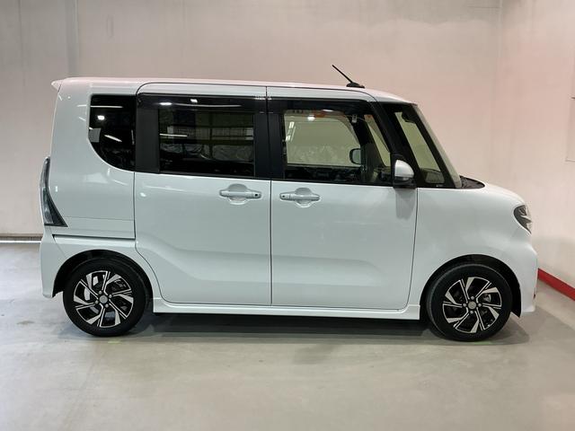 タント カスタムＸ　ナビゲーションシステム　ドライブレコーダー　バックカメラ　両側電動スライドドア　スマートアシスト　衝突被害軽減システム　フォグランプ　キーフリーシステム（5枚目）