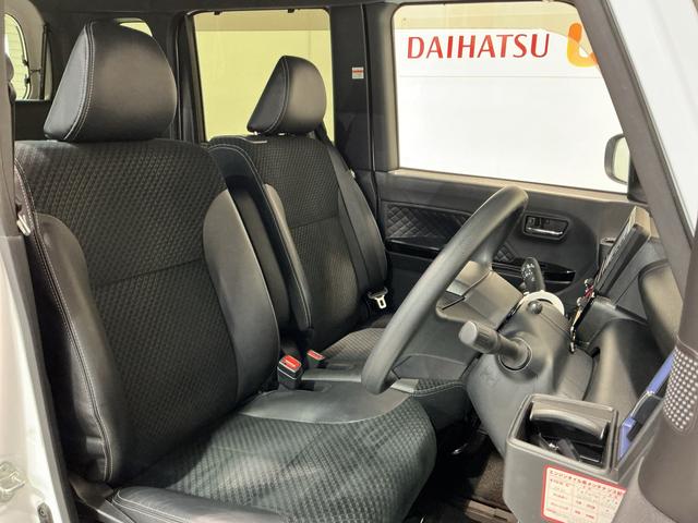 タント カスタムＸ　ナビゲーションシステム　ドライブレコーダー　バックカメラ　両側電動スライドドア　スマートアシスト　衝突被害軽減システム　フォグランプ　キーフリーシステム（10枚目）