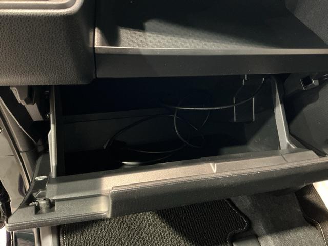 タント カスタムＸ　衝突軽減ブレーキ　リアコーナーセンサー　車線逸脱防止　アイドリングストップ機能　Ｂカメラ　ナビＴＶ　盗難警報装置　ＬＥＤ　キーレスエントリー　前席シートヒーター　オートＬＥＤ　スマキー（24枚目）