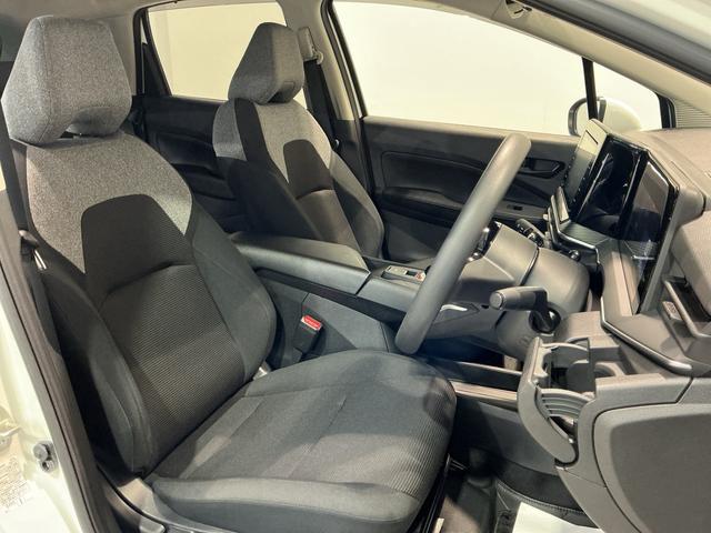 ノート Ｓ　スマキー　ＥＴＣ車載器　ナビＴＶ付き　リモコンキー　ＡＢＳ　エアバッグ　電格ミラー　横滑り防止機能　ＬＥＤライト　イモビライザー　Ｂカメ　メモリーナビ　衝突安全ボディ（10枚目）