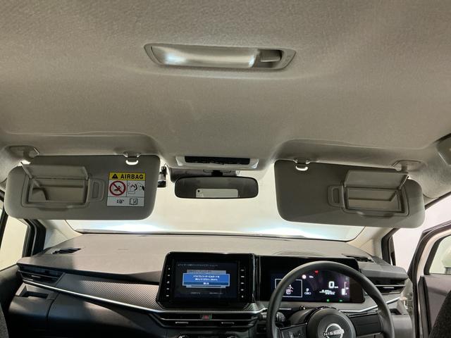 ノート Ｓ　スマキー　ＥＴＣ車載器　ナビＴＶ付き　リモコンキー　ＡＢＳ　エアバッグ　電格ミラー　横滑り防止機能　ＬＥＤライト　イモビライザー　Ｂカメ　メモリーナビ　衝突安全ボディ（19枚目）