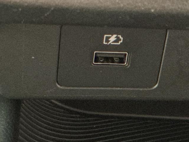 ノート Ｓ　スマキー　ＥＴＣ車載器　ナビＴＶ付き　リモコンキー　ＡＢＳ　エアバッグ　電格ミラー　横滑り防止機能　ＬＥＤライト　イモビライザー　Ｂカメ　メモリーナビ　衝突安全ボディ（32枚目）