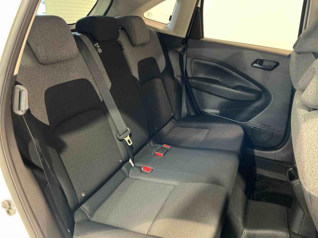 ノート Ｓ　スマキー　ＥＴＣ車載器　ナビＴＶ付き　リモコンキー　ＡＢＳ　エアバッグ　電格ミラー　横滑り防止機能　ＬＥＤライト　イモビライザー　Ｂカメ　メモリーナビ　衝突安全ボディ（38枚目）