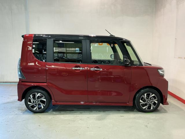 タント カスタムＸ　衝突軽減ブレーキ　リアコーナーセンサー　車線逸脱防止　アイドリングストップ機能　盗難警報装置　ＬＥＤ　キーレスエントリー　前席シートヒーター　オートＬＥＤ　電動格納ミラー　スマキー（9枚目）