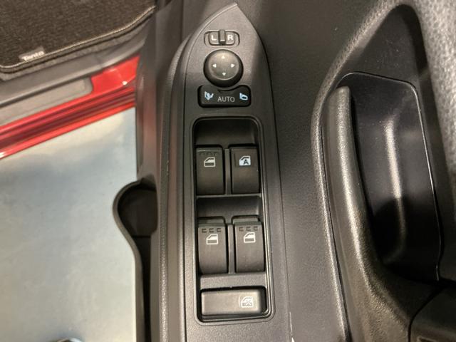 タント X ドライブレコーダ アイドリングストップ車 ブレーキサポート 電動ミラー ナビTV スマートキーシステム LEDライト キーレスキー Bカメラ 車線逸脱警報 メモリナビ オートハイビーム 盗難警報装置(31枚目)