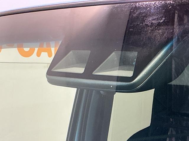 ハイゼットカーゴ ＤＸ　ＳＡＩＩＩ　横滑防止装置　ＬＥＤヘッドライト　ＥＴＣ車載器　切替４ＷＤ　盗難防止装置　ＳＲＳ　記録簿　ＡＢＳ　両席エアバック　衝突安全ボディ　アイドリングストップ機能　キーレス付き　車線逸脱（36枚目）