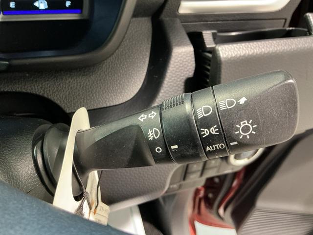 ルーミー カスタムＧ　バックモニタ　横滑り防止システム　運転席助手席エアバック　障害物ソナー　電動格納式ミラー　スマ－トキ－　Ａ－ＳＴＯＰ　エアバック　シ－トヒ－タ－　衝突安全ボディ　ＬＥＤライト　キーフリー（33枚目）