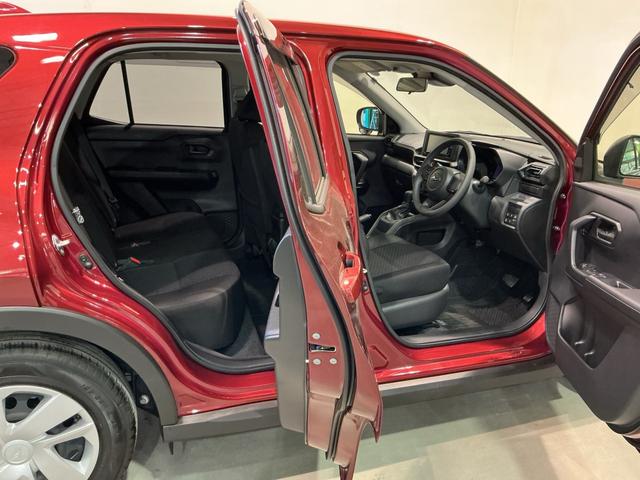 ロッキー Ｌ　キーフリーシステム　スマートアシスト　ＬＥＤヘッドライト　ナビゲーションシステム　バックカメラ　電動格納ドアミラー　オートライト　横滑り防止機能（10枚目）