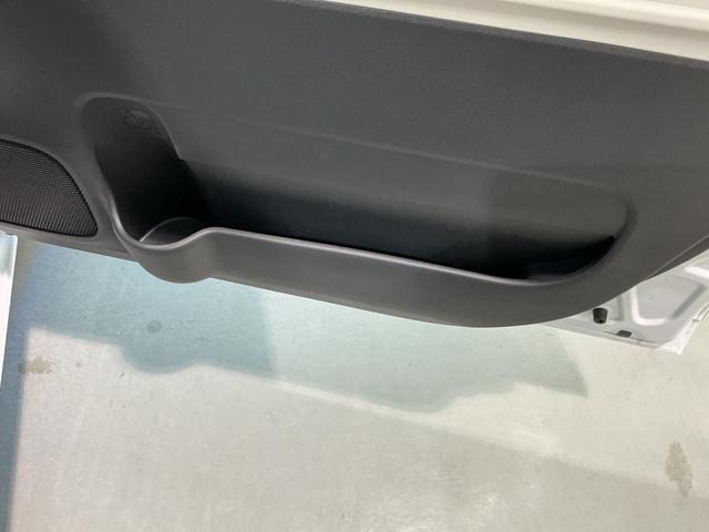 ムーヴキャンバス セオリーＧターボ　ナビゲーションシステム　バックカメラ　スマートアシスト　両側電動スライドドア　スマートアシスト　ソナーセンサー　オートライト　ＬＥＤヘッドライト　シートヒーター（28枚目）