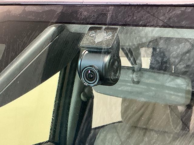 ムーヴキャンバス ＧホワイトアクセントＶＳ　ＳＡＩＩＩ　ブレーキサポート　電動格納式ドアミラー　ＬＥＤヘッドランプ　キーフリー　オートハイビーム　ＥＴＣ　スマートキー　アイドリングストップ　両側パワースライドドア　運転席シートヒーター　ＡＢＳ（50枚目）