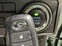 Ｘ　ドライブレコーダ　アイドリングストップ車　ブレーキサポート　電動ミラー　ナビＴＶ　スマートキーシステム　ＥＴＣ車載器　ＬＥＤライト　キーレスキー　Ｂカメラ　車線逸脱警報　メモリナビ　オートハイビーム（33枚目）