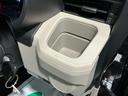 Ｌ　ＳＡＩＩＩ　電動格納・電動ミラー　ＡＵＴＯライト　車線逸脱　ＶＳＣ　ｉ－ＳＴＯＰ　盗難防止　キーレスエントリーシステム　Ｗエアバッグ　バックモニター　ハイビームアシスト　フロントベンチシート（21枚目）