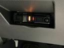 プレミアム　衝突軽減システム　シートＨ　ＥＴＣ車載器　車線逸脱警報　スマ－トキ－　Ｂカメラ　アルミホイール　パーキングセンサー　キーフリーシステム　アイドリングストップ機能　ドラレコ　ナビ＆ＴＶ（43枚目）