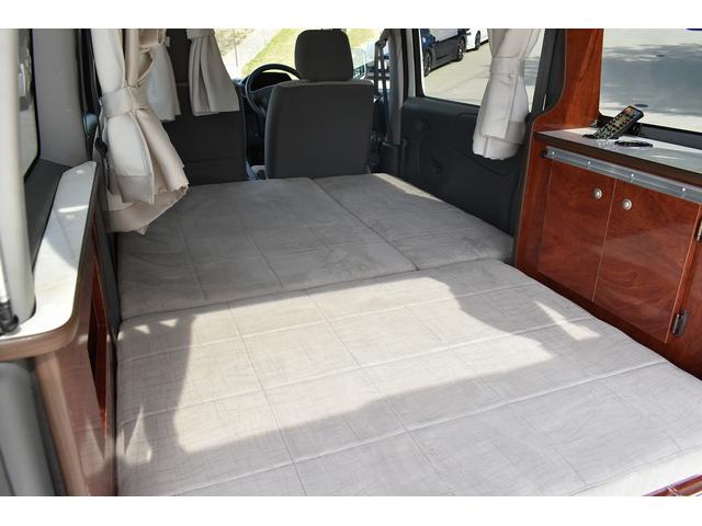 車中泊仕様 ベットキット サブバッテリー 135Wインバーター ソーラーパネル 走行充電 外部電源 社外HDDナビ フルセグ キーレス(50枚目)