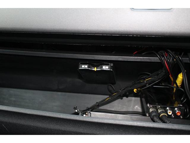 AtoZ アメリア サブバッテリー シンク カセットコンロ ポータブル冷蔵庫 走行充電 外部充電 社外HDDナビ ミラーモニター ETC 助手席ヘッドレストモニター サテライトスピーカー(25枚目)