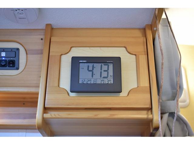 AtoZ アミティ ツインサブ 1500Wインバーター 電子レンジ シンク カセットコンロ 冷蔵庫 マックスファン 架装部TV 走行充電 外部充電 外部電源 社外ナビ フルセグ バックカメラ ETC ドラレコ キーレス(41枚目)