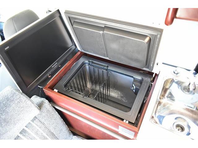 ナッツRV ラディッシュ ツインサブ 350Wインバーター シンク 冷蔵庫 架装部TV サイドオーニング 走行充電 外部充電 外部電源 社外15インチアルミ 社外メモリーナビ フルセグ バックカメラ ETC 網戸2枚(41枚目)