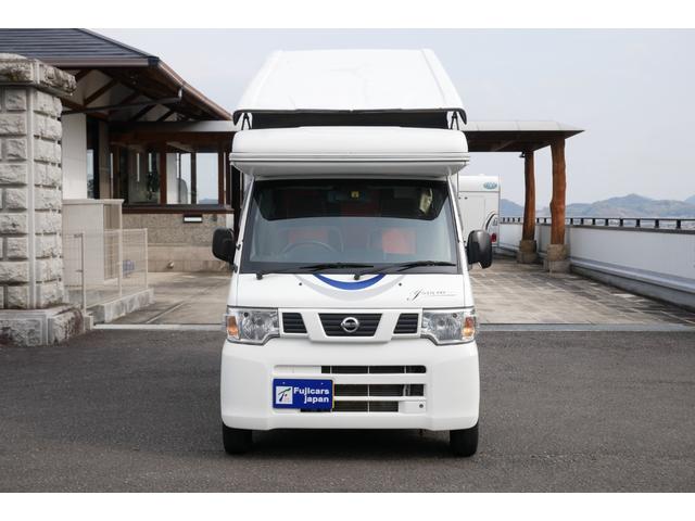 インディアナＲＶ　インディ７２７　４ＷＤ　サブバッテリー　シンク　走行充電　外部電源　社外メモリーナビ　ワンセグ　ＥＴＣ　ミラー型バックモニター　テーブル　乗車４人　就寝４人(4枚目)