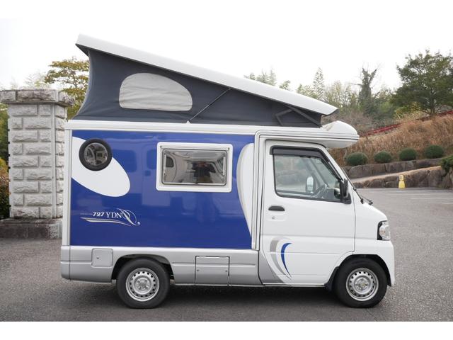 インディアナＲＶ　インディ７２７　４ＷＤ　サブバッテリー　シンク　走行充電　外部電源　社外メモリーナビ　ワンセグ　ＥＴＣ　ミラー型バックモニター　テーブル　乗車４人　就寝４人(5枚目)