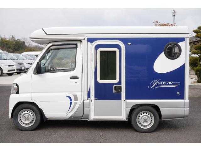 インディアナＲＶ　インディ７２７　４ＷＤ　サブバッテリー　シンク　走行充電　外部電源　社外メモリーナビ　ワンセグ　ＥＴＣ　ミラー型バックモニター　テーブル　乗車４人　就寝４人(41枚目)