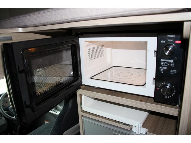 カムロード キャンパー厚木 パピーフルハウス トリプルサブ 1500wインバーター ソーラーパネル FFヒーター 家庭用エアコンマックスファン 社外スタビ 冷蔵庫 シンク 電子レンジ 車両総重量3580kg(9枚目)