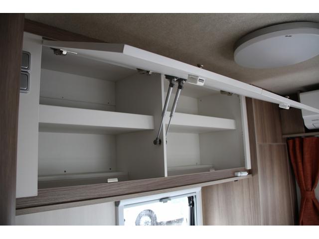 カムロード キャンパー厚木 パピーフルハウス トリプルサブ 1500wインバーター ソーラーパネル FFヒーター 家庭用エアコンマックスファン 社外スタビ 冷蔵庫 シンク 電子レンジ 車両総重量3580kg(12枚目)
